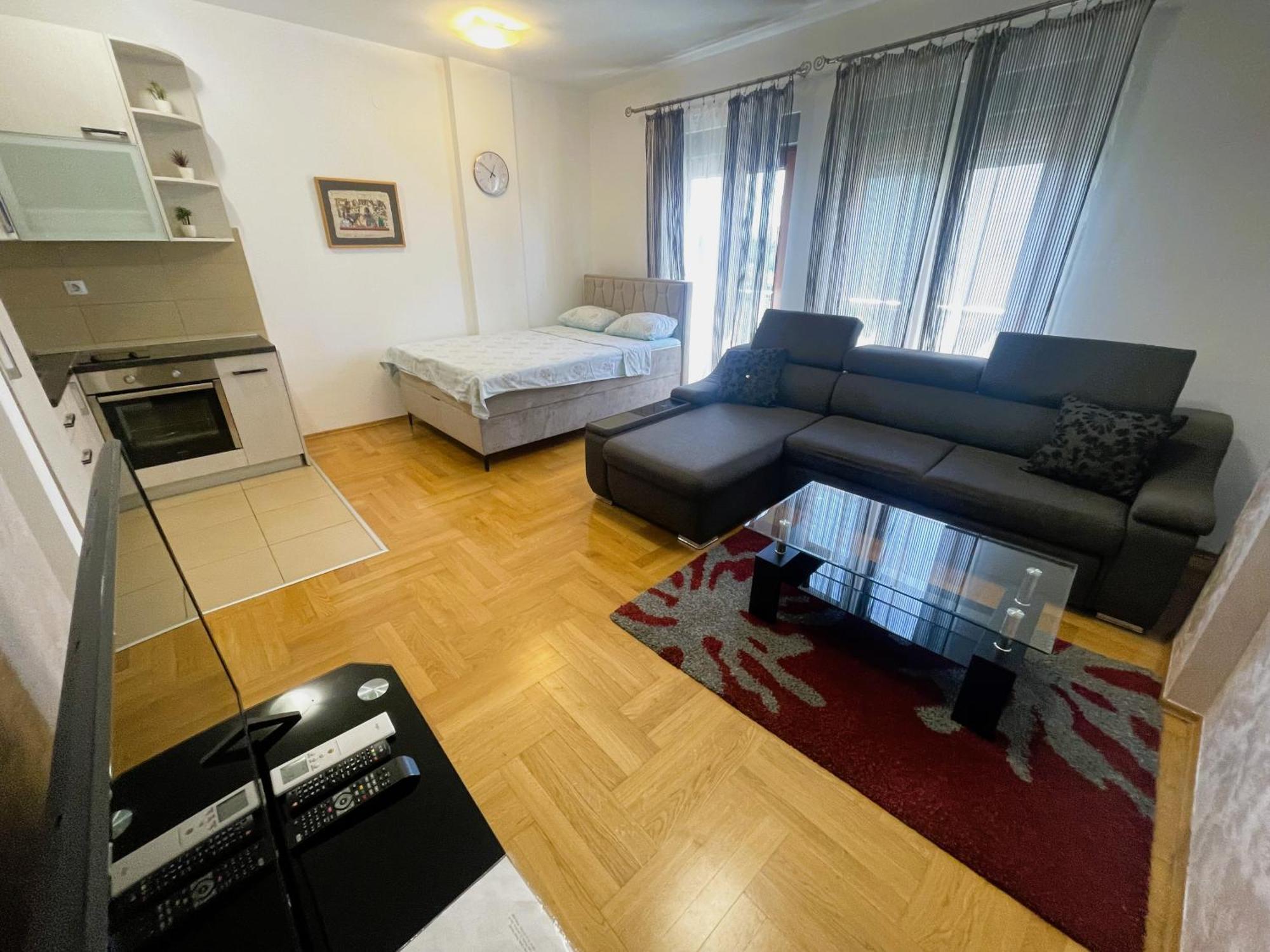 Ferienwohnung Renta Stanovi Podgorica Exterior foto